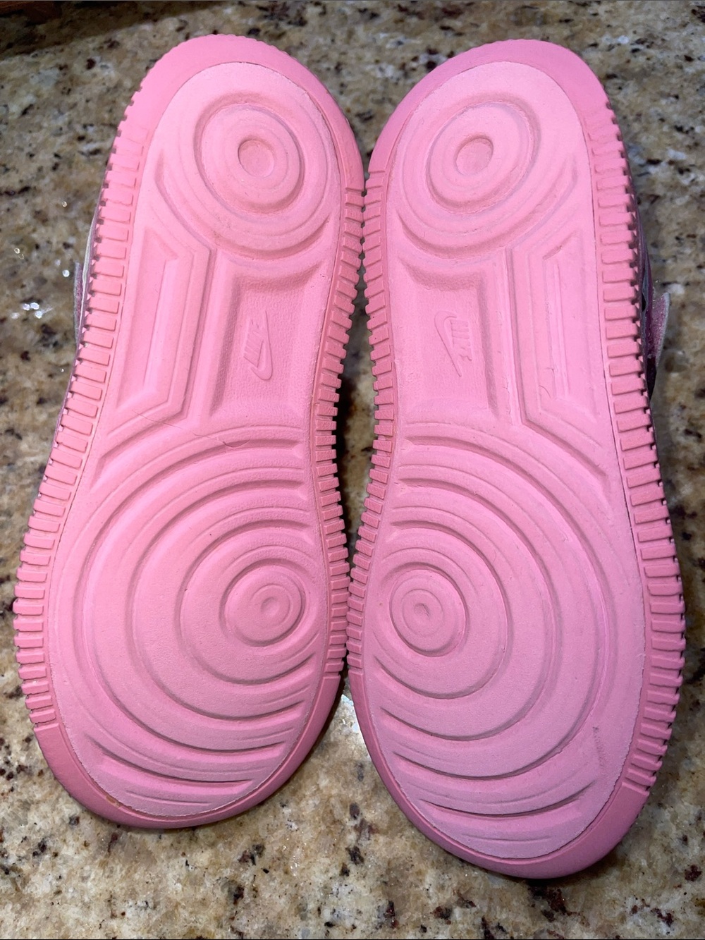 Nike Air Force 1 White and Pink Low-Top Sneakers - Picture 6 of 9